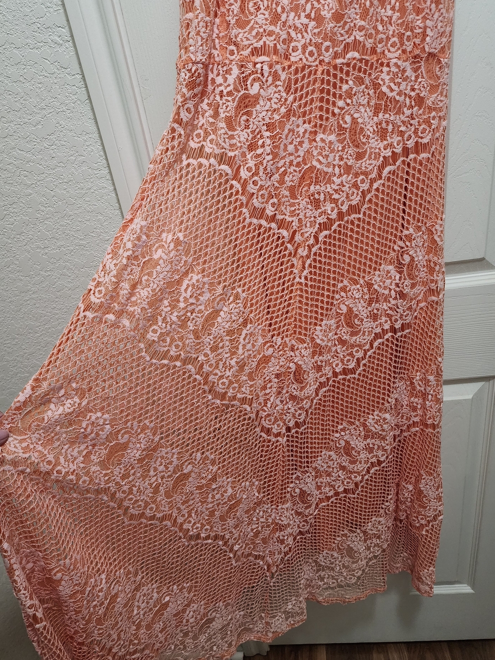 Reba Peach Lace Overlay Maxi Dress Size Medium Boho Sleeveless - Picture 4 of 12